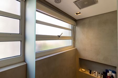 Apartamento à venda com 200m², 2 quartos e 2 vagas Apartamento à venda com 200m², 2 quartos e 2 vagasBanheiro