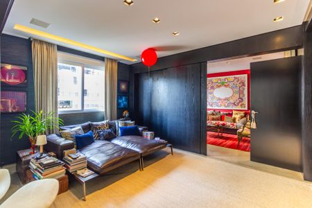 Apartamento à venda com 200m², 2 quartos e 2 vagas Apartamento à venda com 200m², 2 quartos e 2 vagasSala