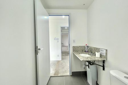 Apartamento à venda com 123m², 3 quartos e 2 vagasBanheiro da Suíte