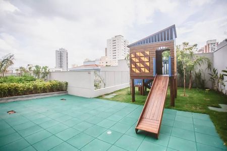 Apartamento à venda com 123m², 3 quartos e 2 vagasÁrea comum - Playground