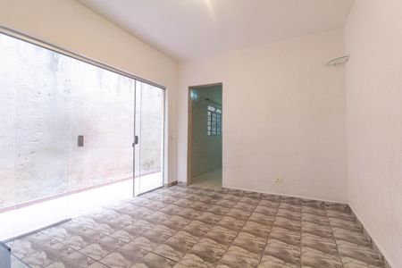 Sala de casa para alugar com 2 quartos, 60m² em Vila Araguaia, São Paulo