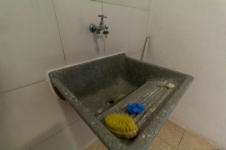 Casa para alugar com 60m², 2 quartos e sem vagaÁrea de Serviço