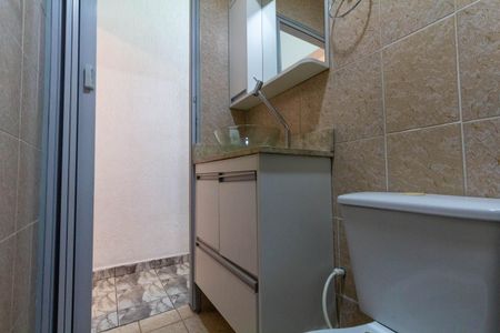 Casa para alugar com 60m², 2 quartos e sem vagaBanheiro