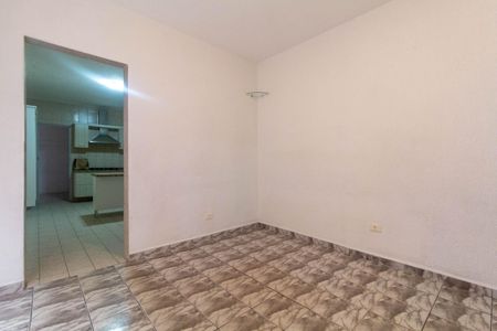 Sala de casa para alugar com 2 quartos, 60m² em Vila Araguaia, São Paulo