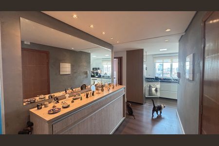 Apartamento à venda com 120m², 2 quartos e 1 vagaSala