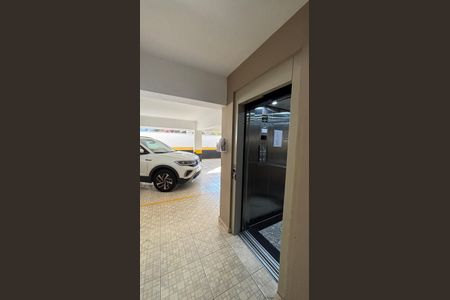 Apartamento à venda com 120m², 2 quartos e 1 vagaÁrea comum