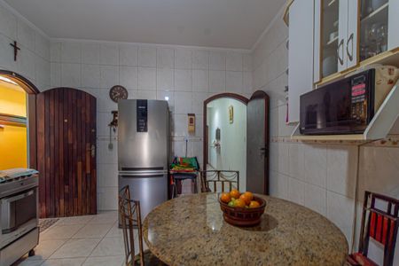 Casa à venda com 145m², 4 quartos e 2 vagasCozinha