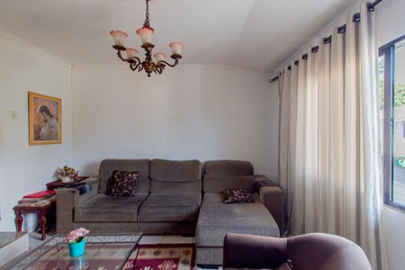 Sala de casa à venda com 4 quartos, 145m² em Vila Salete, São Paulo