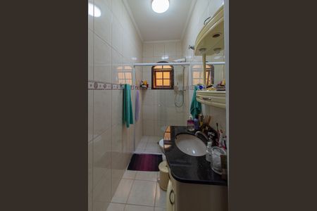 Casa à venda com 145m², 4 quartos e 2 vagasBanheiro da Suite 2