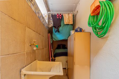 Casa à venda com 145m², 4 quartos e 2 vagasÁrea de Serviço