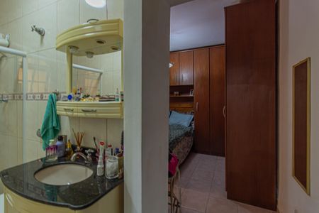 Casa à venda com 145m², 4 quartos e 2 vagasSuite 2