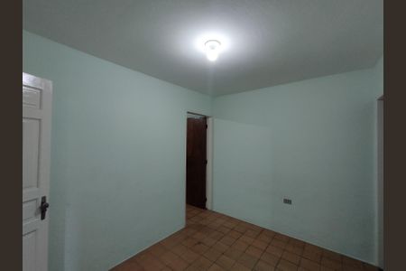 Sala de casa para alugar com 1 quarto, 40m² em Parque Bristol, São Paulo