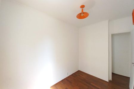 Apartamento à venda com 66m², 2 quartos e 1 vagaQuarto 2