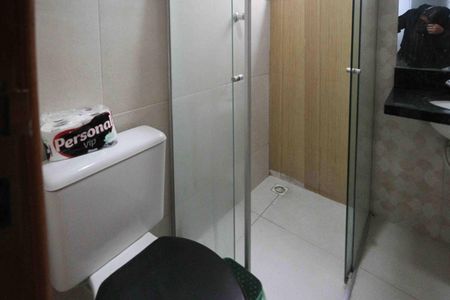 Apartamento para alugar com 45m², 2 quartos e sem vaga Apartamento para alugar com 45m², 2 quartos e sem vagaBanheiro
