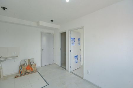 Sala de apartamento para alugar com 2 quartos, 35m² em Veleiros, São Paulo