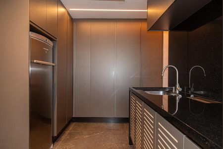 Apartamento à venda com 350m², 4 quartos e 2 vagasÁrea de Serviço