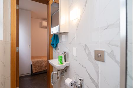 Apartamento à venda com 350m², 4 quartos e 2 vagasBanheiro de Serviço