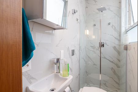 Apartamento à venda com 350m², 4 quartos e 2 vagasBanheiro de Serviço