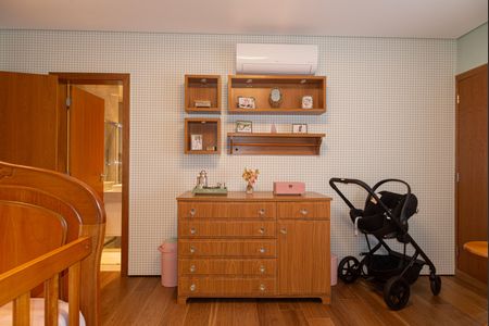 Apartamento à venda com 350m², 4 quartos e 2 vagasSuíte 3