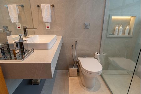 Apartamento à venda com 350m², 4 quartos e 2 vagasBanheiro da Suíte 2