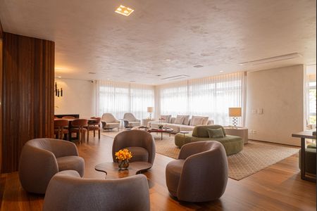 Apartamento à venda com 350m², 4 quartos e 2 vagasSala