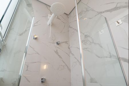 Apartamento à venda com 350m², 4 quartos e 2 vagasBanheiro 