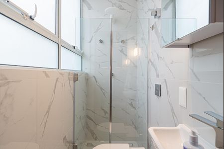 Apartamento à venda com 350m², 4 quartos e 2 vagasBanheiro 