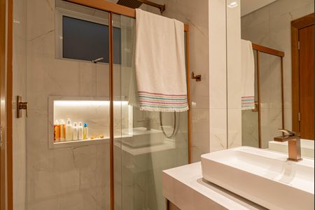 Apartamento à venda com 350m², 4 quartos e 2 vagasBanheiro da Suíte 4