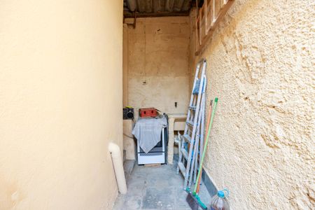 Casa à venda com 140m², 1 quarto e 1 vaga Casa à venda com 140m², 1 quarto e 1 vagaÁrea de Serviço