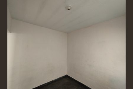 Quarto de casa para alugar com 1 quarto, 25m² em Parque Bristol, São Paulo