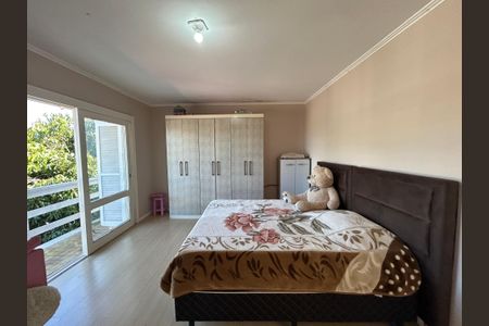 Casa à venda com 120m², 5 quartos e 2 vagasQuarto 3