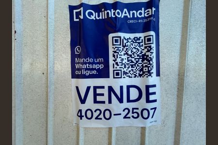 Casa à venda com 120m², 5 quartos e 2 vagasPlaca