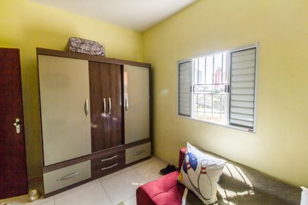 Casa à venda com 150m², 3 quartos e 2 vagasQuarto 2
