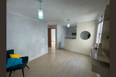 Sala de apartamento para alugar com 2 quartos, 43m² em Vila Izabel, Guarulhos