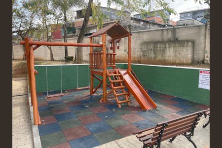 Apartamento para alugar com 43m², 2 quartos e 1 vaga Apartamento para alugar com 43m², 2 quartos e 1 vagaÁrea Comum - Playground