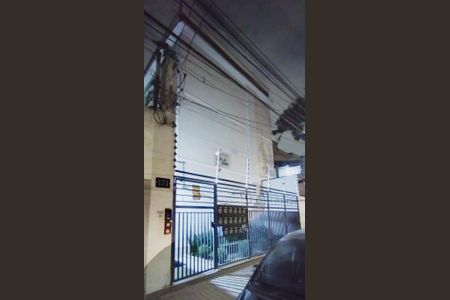 Apartamento à venda com 45m², 2 quartos e sem vaga Apartamento à venda com 45m², 2 quartos e sem vagaFachada