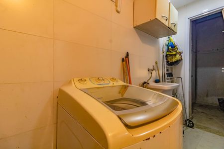 Apartamento à venda com 45m², 2 quartos e sem vaga Apartamento à venda com 45m², 2 quartos e sem vagaÁrea de Serviço
