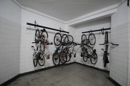 Apartamento para alugar com 242m², 4 quartos e 4 vagasÁrea comum 