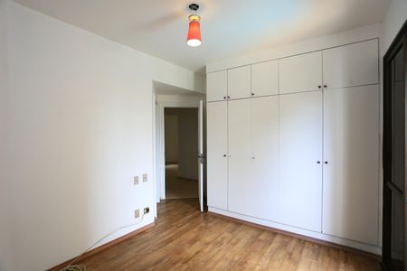 Apartamento para alugar com 242m², 4 quartos e 4 vagasSuite 3