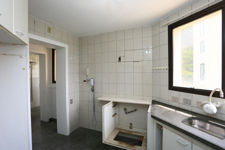 Apartamento para alugar com 242m², 4 quartos e 4 vagasCozinha