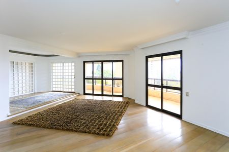 Apartamento para alugar com 242m², 4 quartos e 4 vagasSala 1