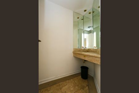 Apartamento para alugar com 242m², 4 quartos e 4 vagasLavabo