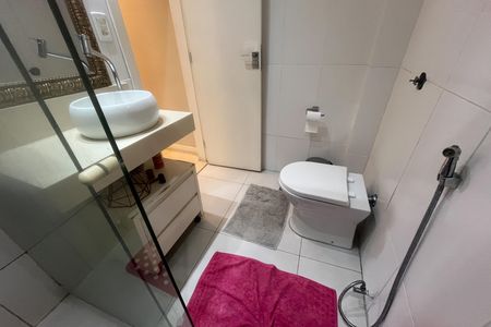 Apartamento para alugar com 66m², 2 quartos e sem vaga Apartamento para alugar com 66m², 2 quartos e sem vagaBanheiro