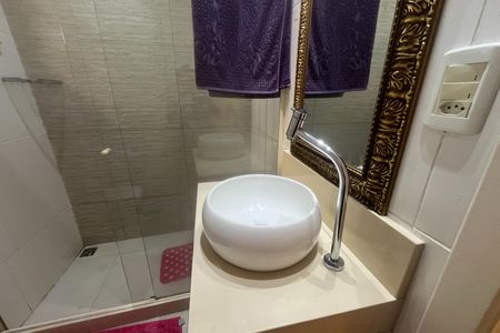 Apartamento para alugar com 66m², 2 quartos e sem vaga Apartamento para alugar com 66m², 2 quartos e sem vagaBanheiro
