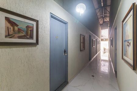 Studio para alugar com 40m², 2 quartos e 1 vaga Studio para alugar com 40m², 2 quartos e 1 vagaCorredor