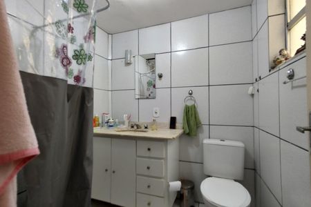 Apartamento à venda com 75m², 2 quartos e 1 vagaBanheiro