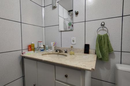Apartamento à venda com 75m², 2 quartos e 1 vagaBanheiro