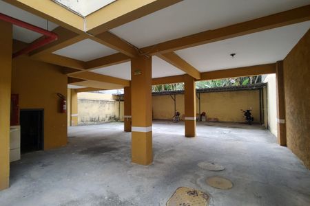 Apartamento à venda com 75m², 2 quartos e 1 vagaÁrea comum