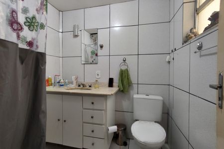 Apartamento à venda com 75m², 2 quartos e 1 vagaBanheiro