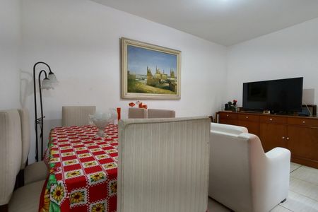 Apartamento à venda com 75m², 2 quartos e 1 vagaSala
